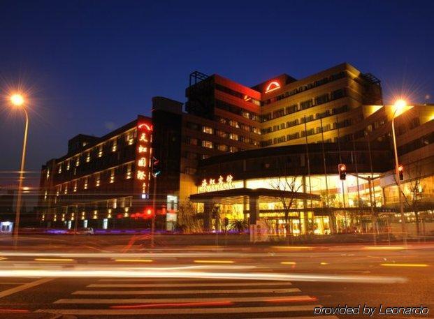Shanghai Sky Rainbow Hotel Ngoại thất bức ảnh