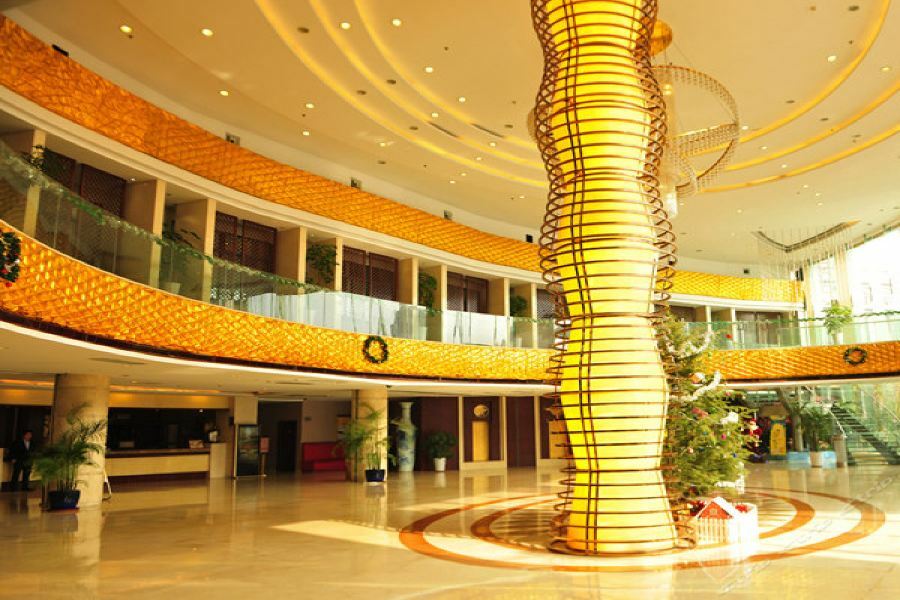 Shanghai Sky Rainbow Hotel Ngoại thất bức ảnh